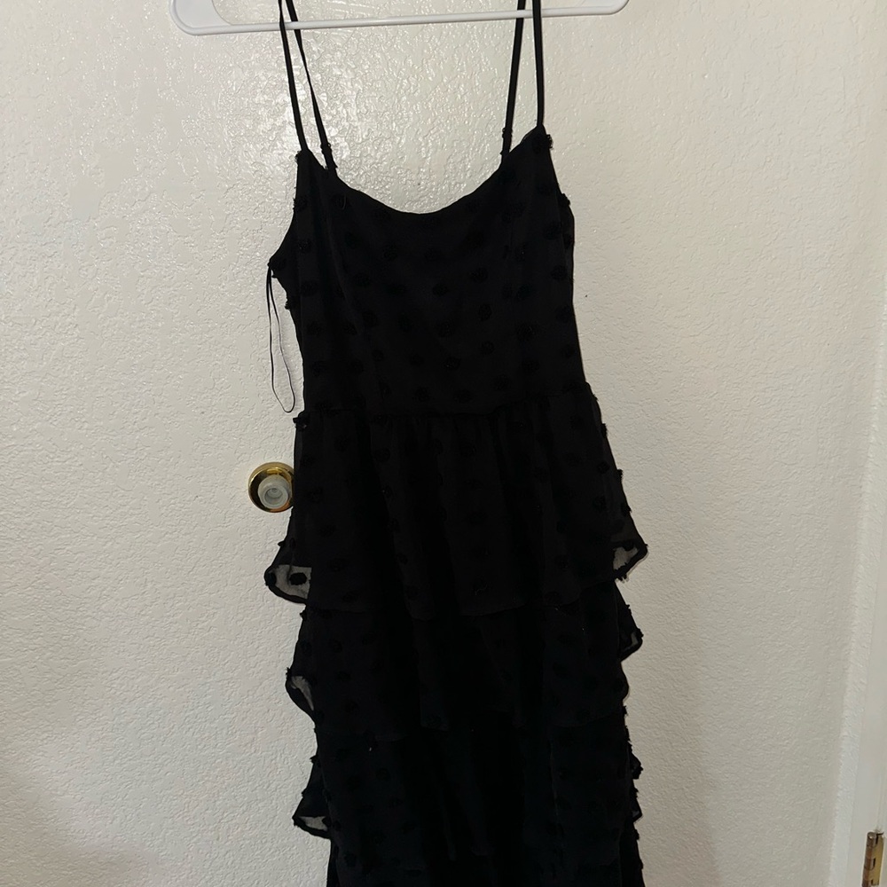 Elegant Black Midi Dress